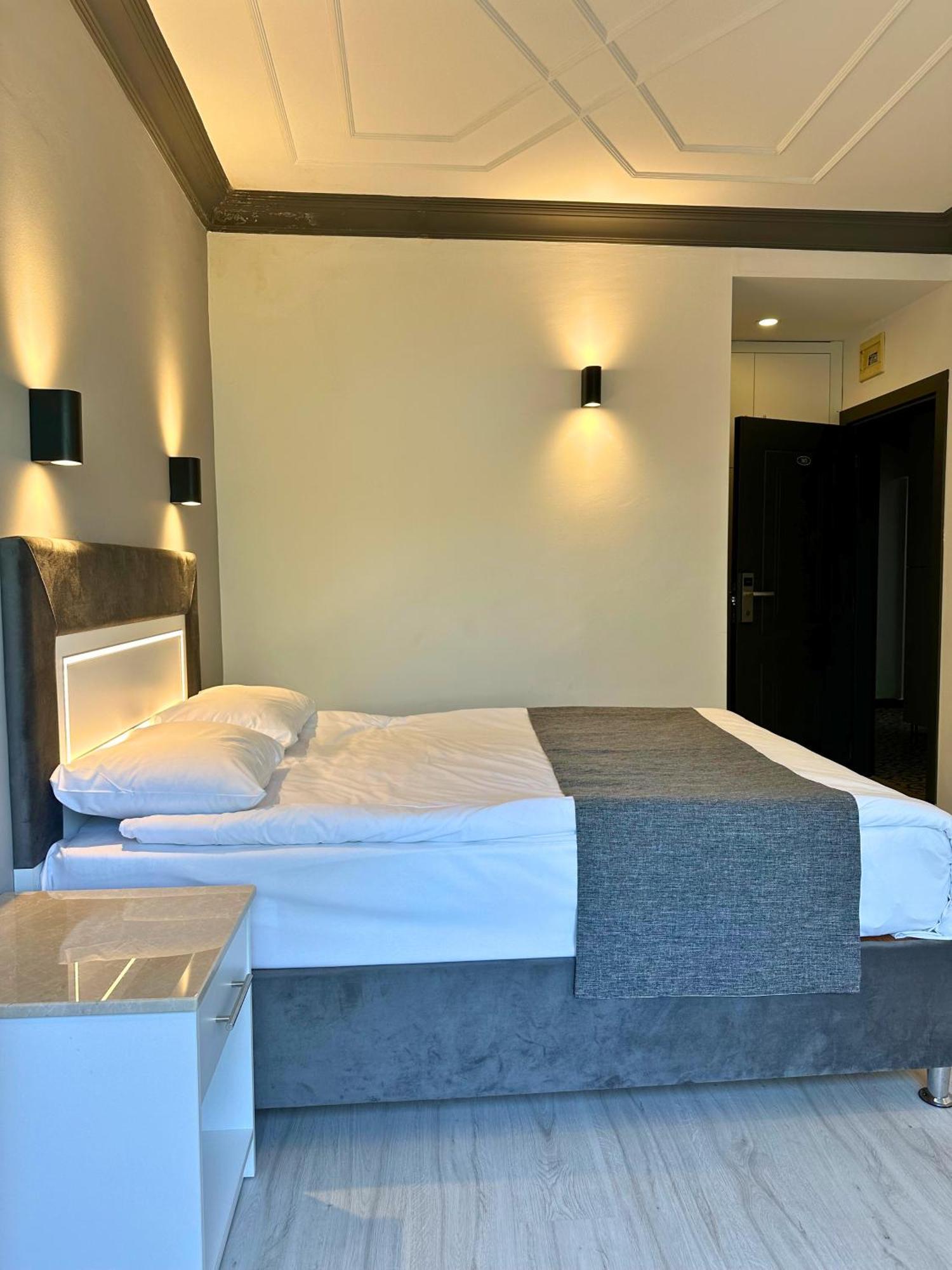 Hotel Peninsula Истанбул Екстериор снимка