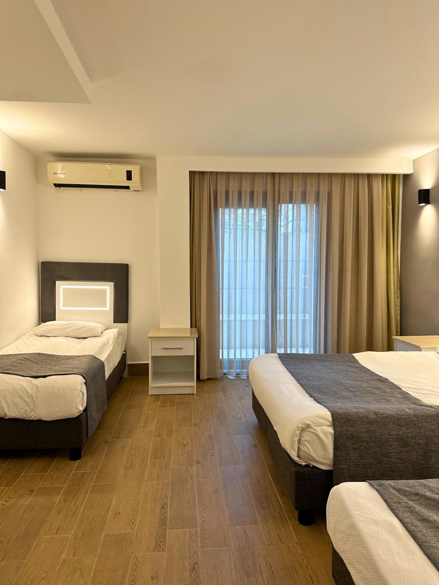 Hotel Peninsula Истанбул Екстериор снимка