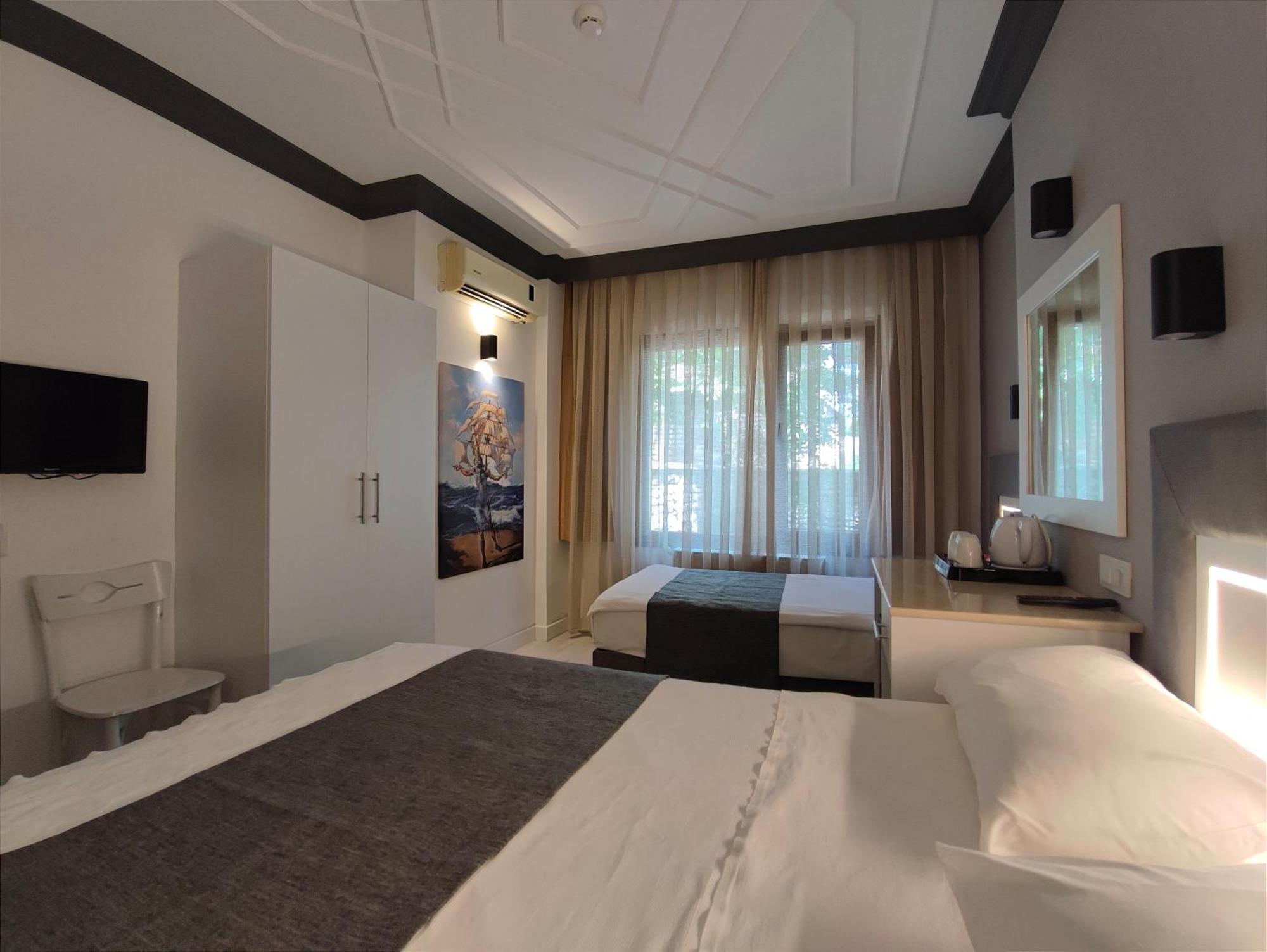 Hotel Peninsula Истанбул Екстериор снимка